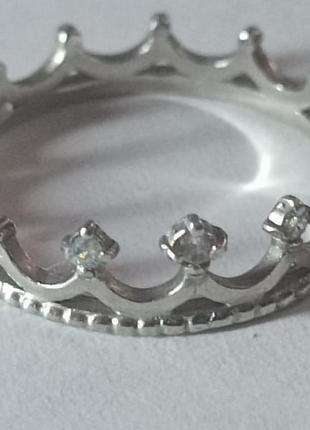 Серебряное кольцо 925 пробы *корона*.