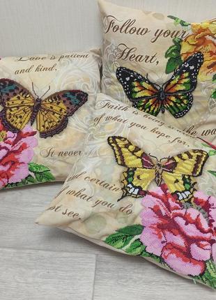 Декоративная подушка