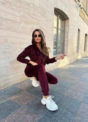 Костюм женский 🔥