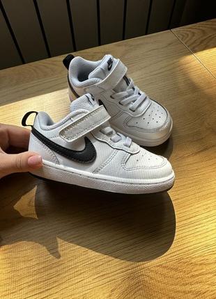 Кросівки nike 23,5