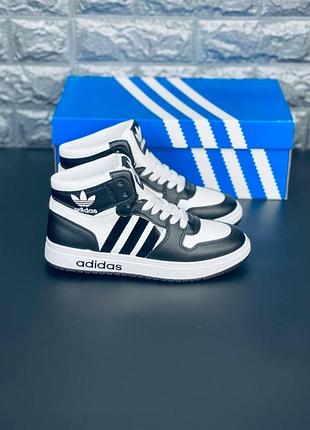 Adidas чоловічі жіночі кросівки