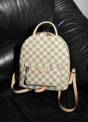 Жіночий портфель сумка louis vuitton palm springs backpack ivory.