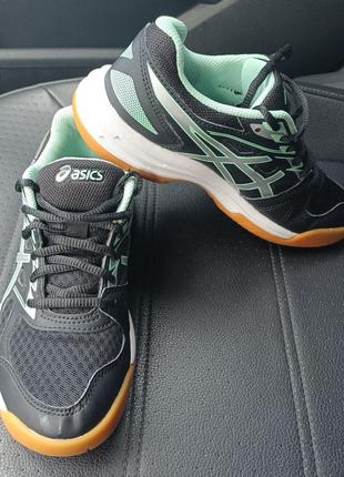 Волейбольные кросовки асикс,
asics upcourt 4 gs 1074a027 002, размер 36, стелька 22,5см