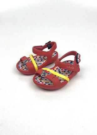 Новые детские босоножки crocs c4