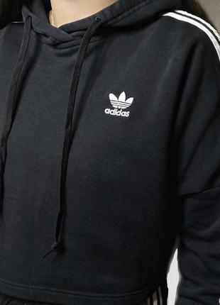 Укороченное худи от adidas