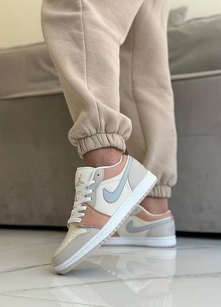 Nike air jordan low 1 crema grey бежеві кросівки  натуральна шкіра найк джордан брендові кросівки жіночі кожа8 фото