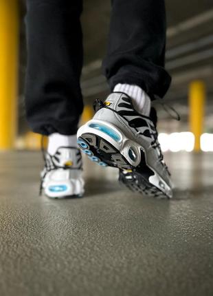 Nike air max plus lace toggle "black grey" 3