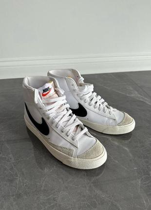 Кроссовки nike