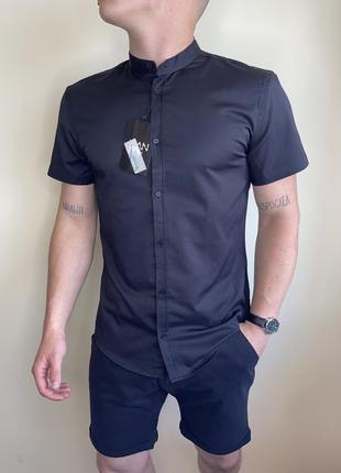 Новая черная летняя рубашка boohoo, воротник стойка, классическая, шведка, тенниска2 фото