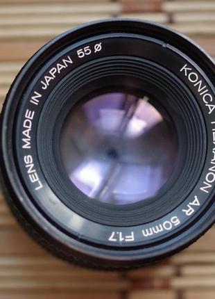 Об'єктив konica hexanon ar 50 mm f 1.7 з кришкою