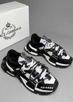 Кроссовки в стиле dolce&gabbana