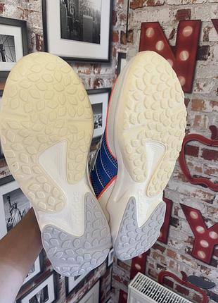 Кроссовки adidas