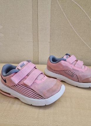 Кросівки nike air max advantage оригінал розмір 22