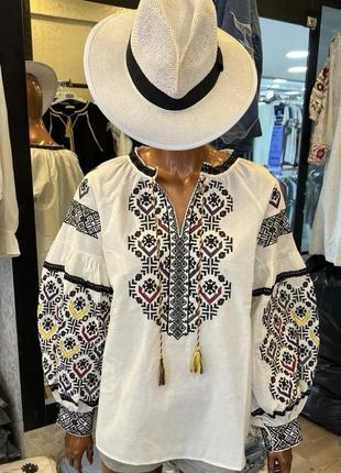 Колоритна блуза вишиванка, українська вишиванка, етно сорочка з вишивкою