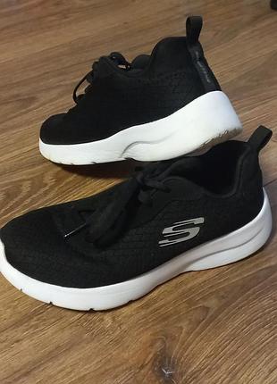 Кроссовки skechers