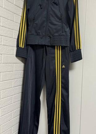 Костюм adidas
