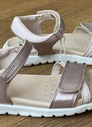 Geox босоножки р.33(21см)