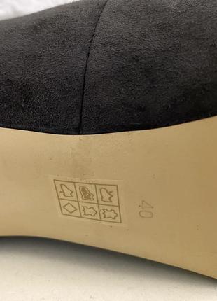 Ботильоны geuss из натуральной замши