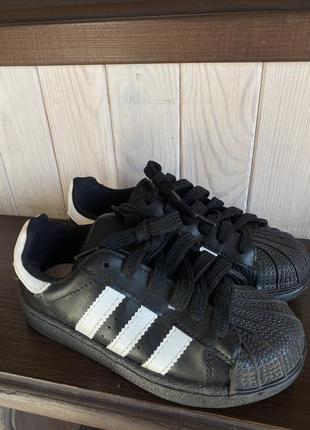Кросівки adidas