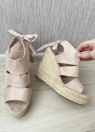 Еспадрильї босоніжки на платформі сандалі бежеві пудрові на завʼязках4 фото