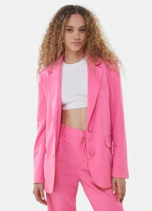 Розовый прямой жакет пиджак bershka с 36 s