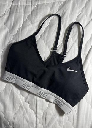 Топ nike