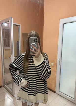 Трендовый свитер