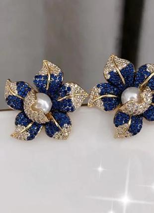 Серьги с цирконами