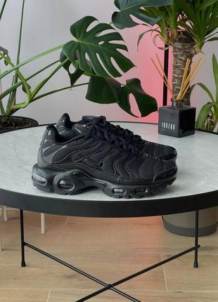 Женские кроссовки nike air max plus tn ‘black’