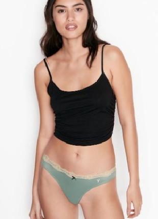 Атласные трусики стринги  виктория сикрет victoria's secret7 фото