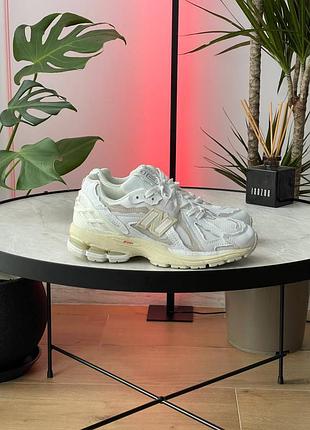 Жіночі кросівки new balance 1906d protection pack white m1906de