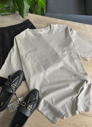 Стильная базовая оверсайз футбоока h&m