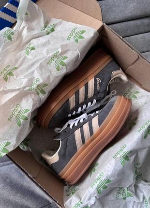 Жіночі кросівки adidas gazelle bold « magic beige gum »