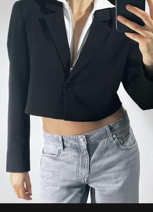Ббомбер ветровка пиджак легкая курточка м-с zara трендовая с капюшоном