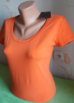 Модная оранжевая от английского бренда футболка colours of the world с биркой2 фото