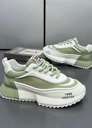 Кросівки 39-44 р.р. 4 кольори