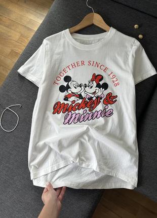 Футболка з мікі маусом disney