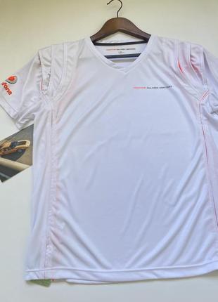 Футболка mclaren mercedes benz белого цвета с ярко оранжевыми вставками