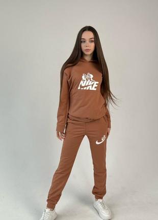 Женский спортивный костюм комплект nike