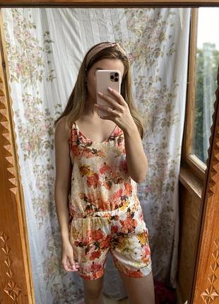 Комбинезон летний с шортами