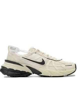 Женские кроссовки nike v2k run light beige black