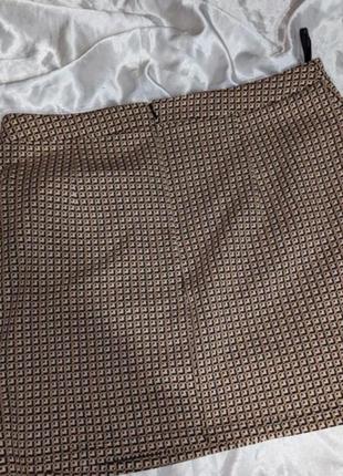 Очень красивая юбка от dorothy perkins полотна красивая2 фото