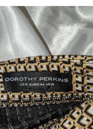 Очень красивая юбка от dorothy perkins полотна красивая3 фото