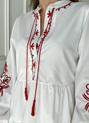 Вышитое платье3 фото