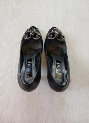 Туфлі шкіряні, 35 розмір