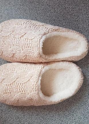 Велюрові бежеві капці (тапочки)