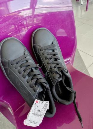Кеди чоловічі bershka нові, 43р.
