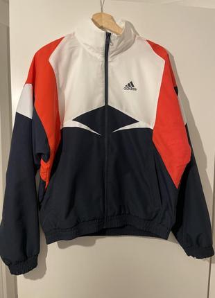 Спортивна куртка adidas