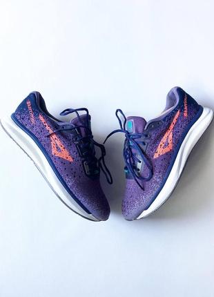 Кроссовки karrimor