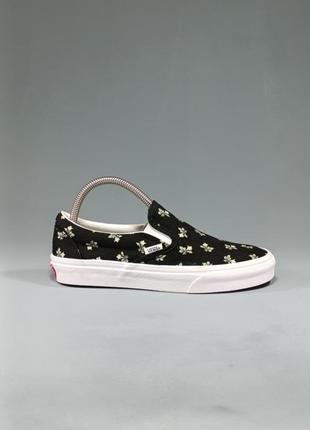 Vans off the wall
floral black кеди